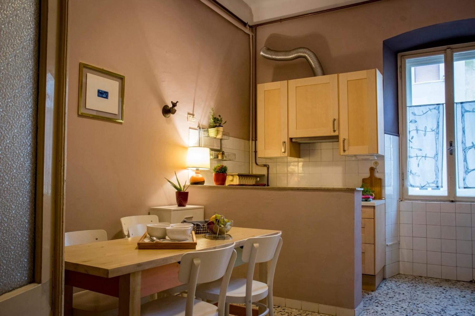 Hostel Teatro Trieste Eksteriør bilde